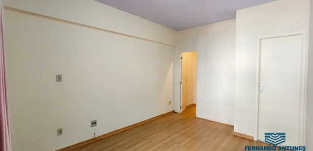 Sala Comercial para alugar, 32m² no Santo Antônio, Belo Horizonte