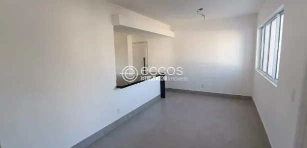 Apartamento com 2 Quartos para alugar, 54m² no Santa Efigênia, Belo Horizonte
