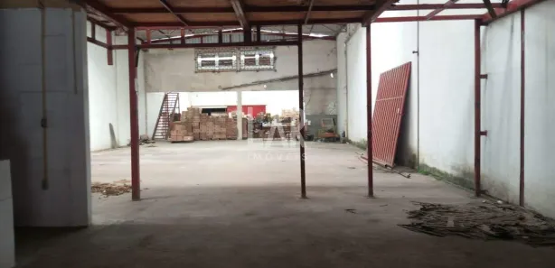 Galpão/Depósito/Armazém para alugar, 950m² no Suzana, Belo Horizonte