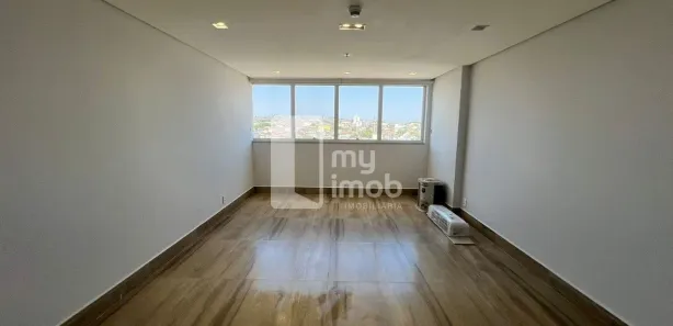 Sala Comercial para alugar, 31m² no Centro, Anápolis