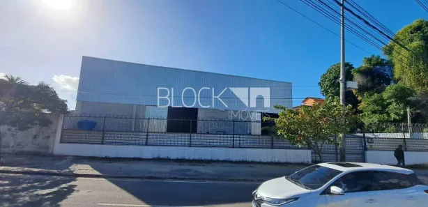 Galpão/Depósito/Armazém para alugar, 950m² no Barra Olímpica, Rio de Janeiro