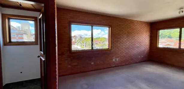 Sala Comercial à venda, 38m² no Quinta da Serra, Canela