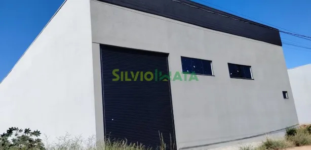 Galpão/Depósito/Armazém com 1 Quarto para alugar, 585m² no Paiçandu, Paiçandu