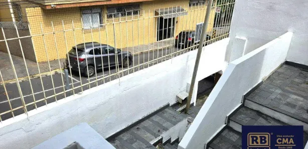 Casa com 3 Quartos para alugar, 200m² no Santo Antônio, Belo Horizonte