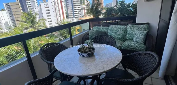 Apartamento com 4 Quartos à venda, 200m² no Jardim Apipema, Salvador
