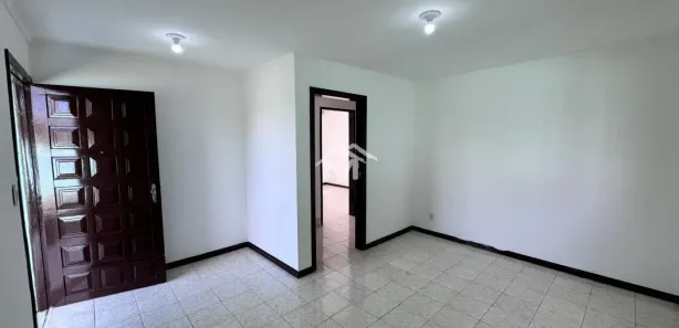 Casa com 3 Quartos para alugar, 90m² no Igara, Canoas