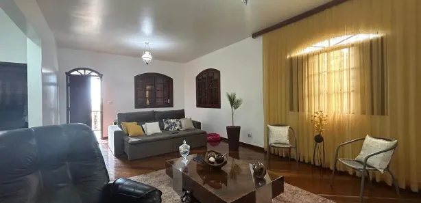 Casa com 4 Quartos à venda, 254m² no Diamante (Barreiro), Belo Horizonte