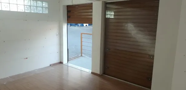 Ponto Comercial para alugar, 15m² no Centro, Sabará