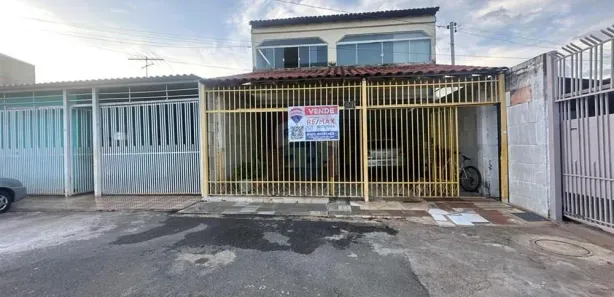 Sobrado com 4 Quartos à venda, 105m² no Samambaia Sul, Brasília
