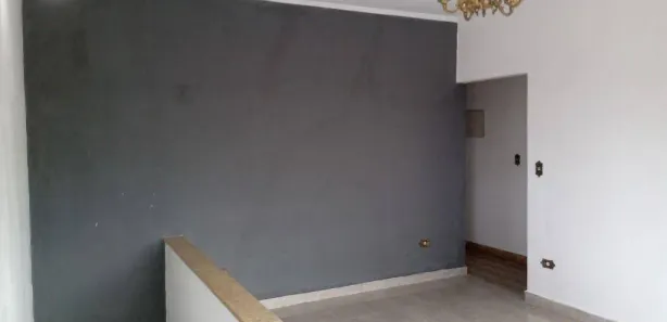 Casa com 3 Quartos para alugar, 90m² no Piraporinha, Diadema
