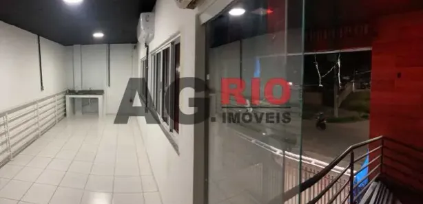 Galpão/Depósito/Armazém para alugar, 500m² no Bento Ribeiro, Rio de Janeiro