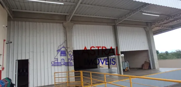 Galpão/Depósito/Armazém para venda ou aluguel, 1150m² no Centro, Taubaté