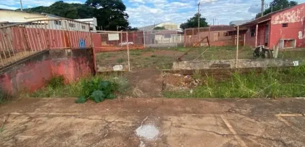 Lote/Terreno para alugar, 840m² no Jardim Bandeirantes, Campo Mourão