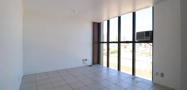 Sala Comercial à venda, 21m² no Centro, São Leopoldo