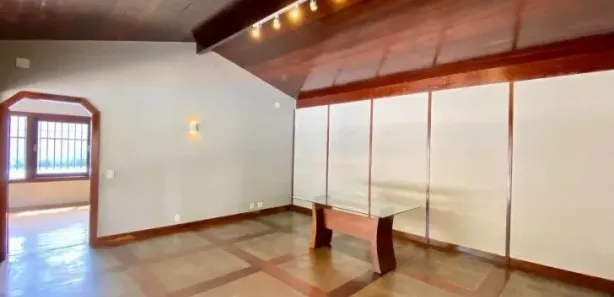 Casa com 4 Quartos para alugar, 240m² no Morin, Petrópolis