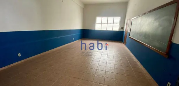Prédio Comercial para alugar, 332m² no Vila Hortência, Sorocaba