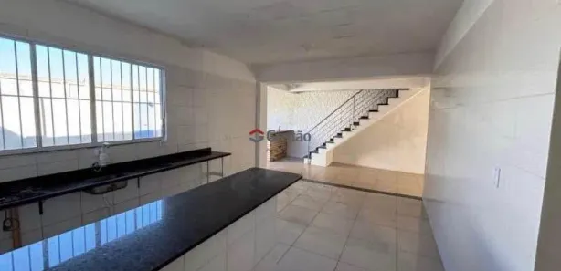 Casa com 3 Quartos para alugar, 100m² no Igara, Canoas