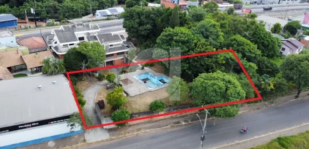 Lote/Terreno à venda, 1100m² no Centro, Portão