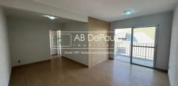 Apartamento com 2 Quartos para alugar, 61m² no Jardim Sulacap, Rio de Janeiro