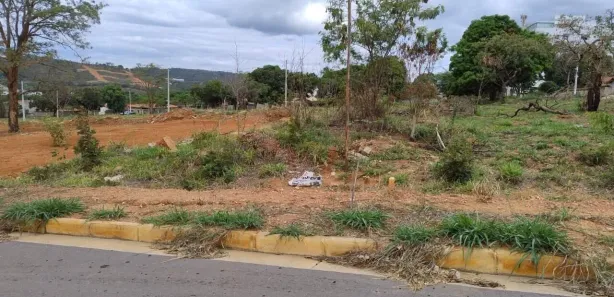 Lote/Terreno à venda, 360m² no Centro, Lagoa Santa