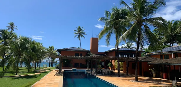 Casa de Condomínio com 7 Quartos para venda ou aluguel, 2000m² no Portão, Lauro de Freitas