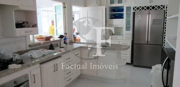 Casa de Condomínio com 6 Quartos à venda, 700m² no Balneario Praia do Perequê, Guarujá