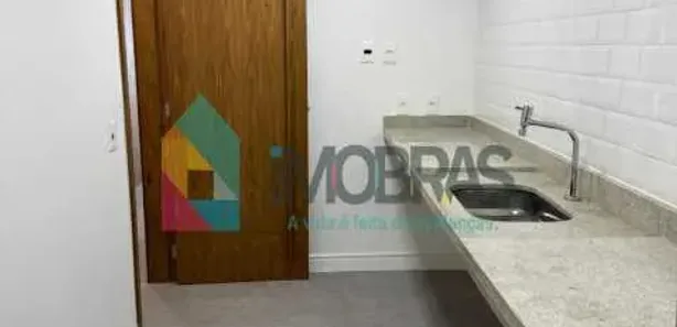 Sala Comercial para venda ou aluguel, 90m² no Copacabana, Rio de Janeiro