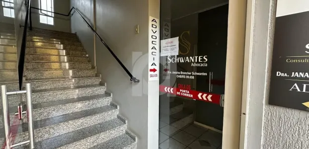 Sala Comercial para alugar, 30m² no Centro, Portão