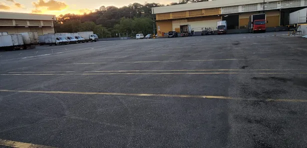 Galpão/Depósito/Armazém para alugar, 4500m² no Campinas de Pirajá, Salvador