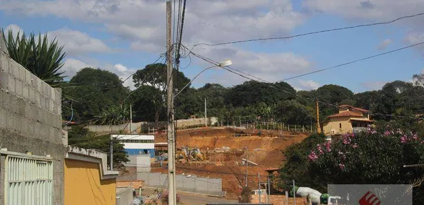 Lote/Terreno à venda, 360m² no Serra Dourada, Vespasiano
