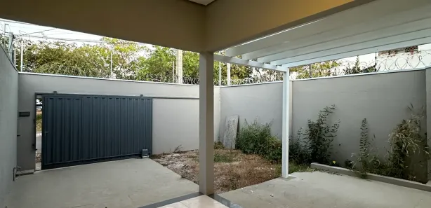 Casa com 3 Quartos para alugar, 90m² no Plano Diretor Sul, Palmas