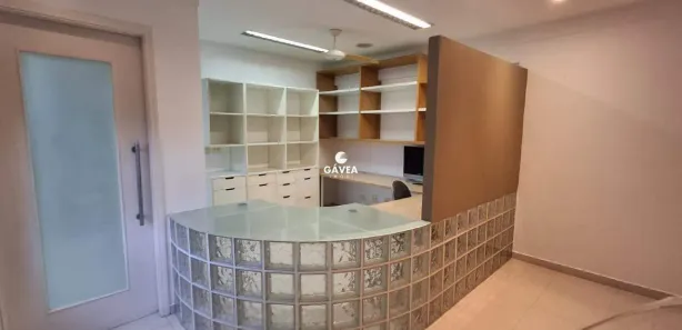 Sala Comercial à venda, 100m² no Vila Mathias, Santos