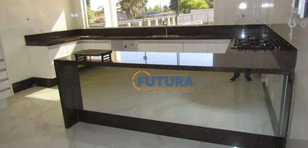 Casa com 4 Quartos à venda, 700m² no Setor de Habitações Individuais Norte, Brasília