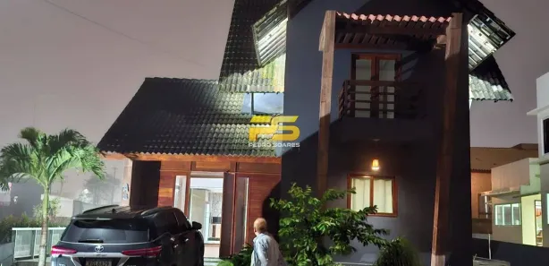 Casa de Condomínio com 3 Quartos para alugar, 200m² no , Bananeiras