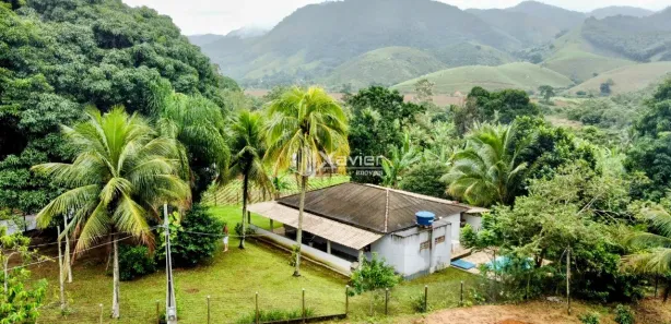 Fazenda/Sítio com 3 Quartos à venda, 1600m² no Comunidade Urbana de Jaboti, Guarapari
