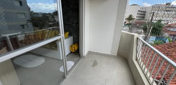 Apartamento com 2 Quartos à venda, 70m² no Jardim Las Palmas, Guarujá