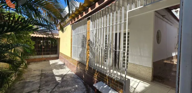 Casa com 2 Quartos para venda ou aluguel, 70m² no Centro, Nova Iguaçu
