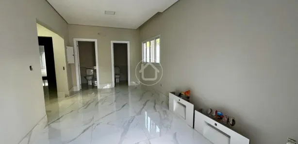 Casa com 8 Quartos à venda, 380m² no Jardim Cuiabá, Cuiabá