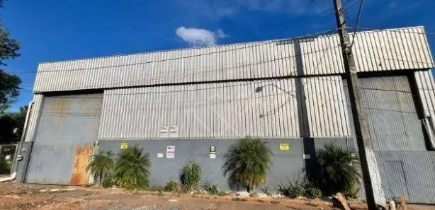 Galpão/Depósito/Armazém para alugar, 900m² no Neópolis, Gravataí