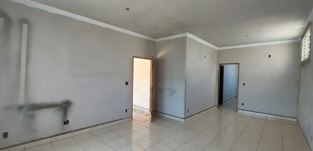 Casa com 3 Quartos à venda, 136m² no Vila Yamada, Araraquara