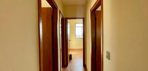 Apartamento com 3 Quartos para alugar, 82m² no Heliópolis, Belo Horizonte