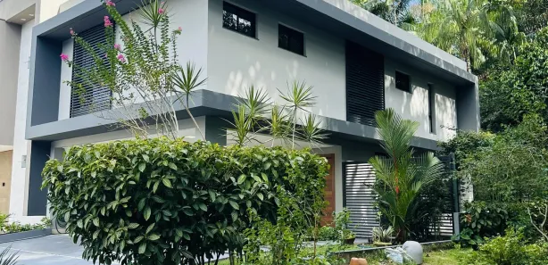 Casa de Condomínio com 3 Quartos à venda, 230m² no Aleixo, Manaus