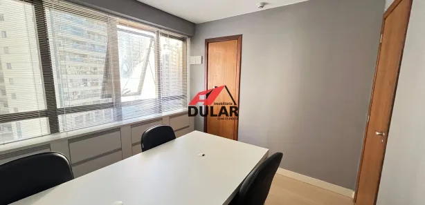 Sala Comercial para alugar, 28m² no Sul, Brasília
