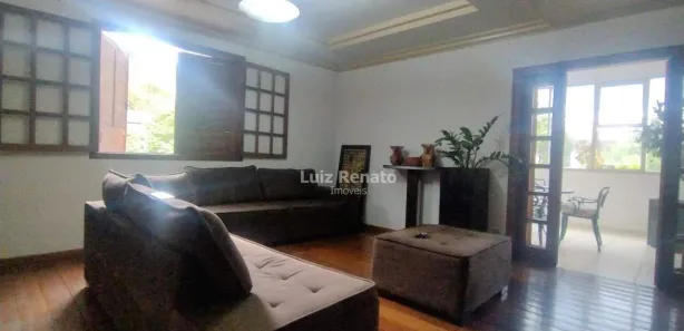 Casa com 3 Quartos à venda, 105m² no São Pedro, Belo Horizonte