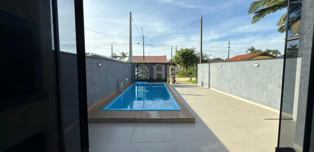 Casa com 3 Quartos à venda, 76m² no Balneário Solimar, Matinhos