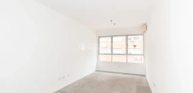 Kitnet com 1 Quarto para alugar, 38m² no Centro Histórico, Porto Alegre
