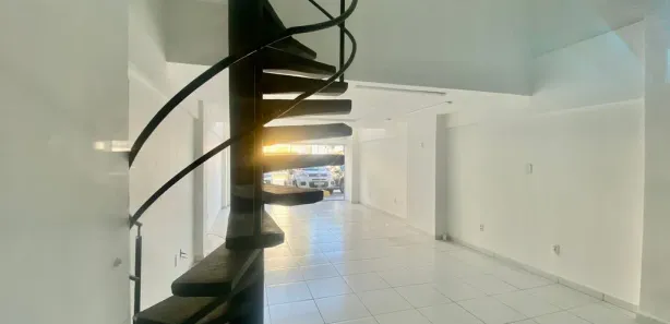 Ponto Comercial à venda, 95m² no Lagoa Nova, Natal