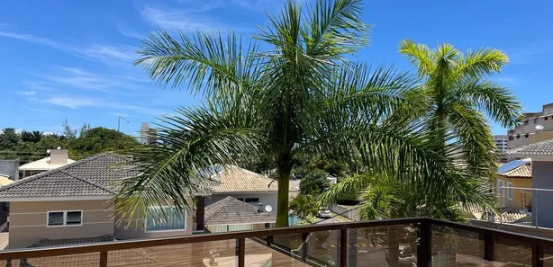 Casa de Condomínio com 5 Quartos para venda ou aluguel, 1500m² no Portão, Lauro de Freitas