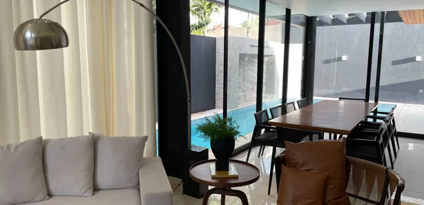 Casa de Condomínio com 4 Quartos à venda, 321m² no Jardins Valência, Goiânia