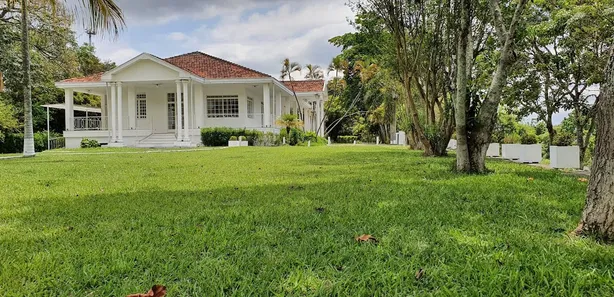 Ponto Comercial à venda, 930m² no São João, Jacareí